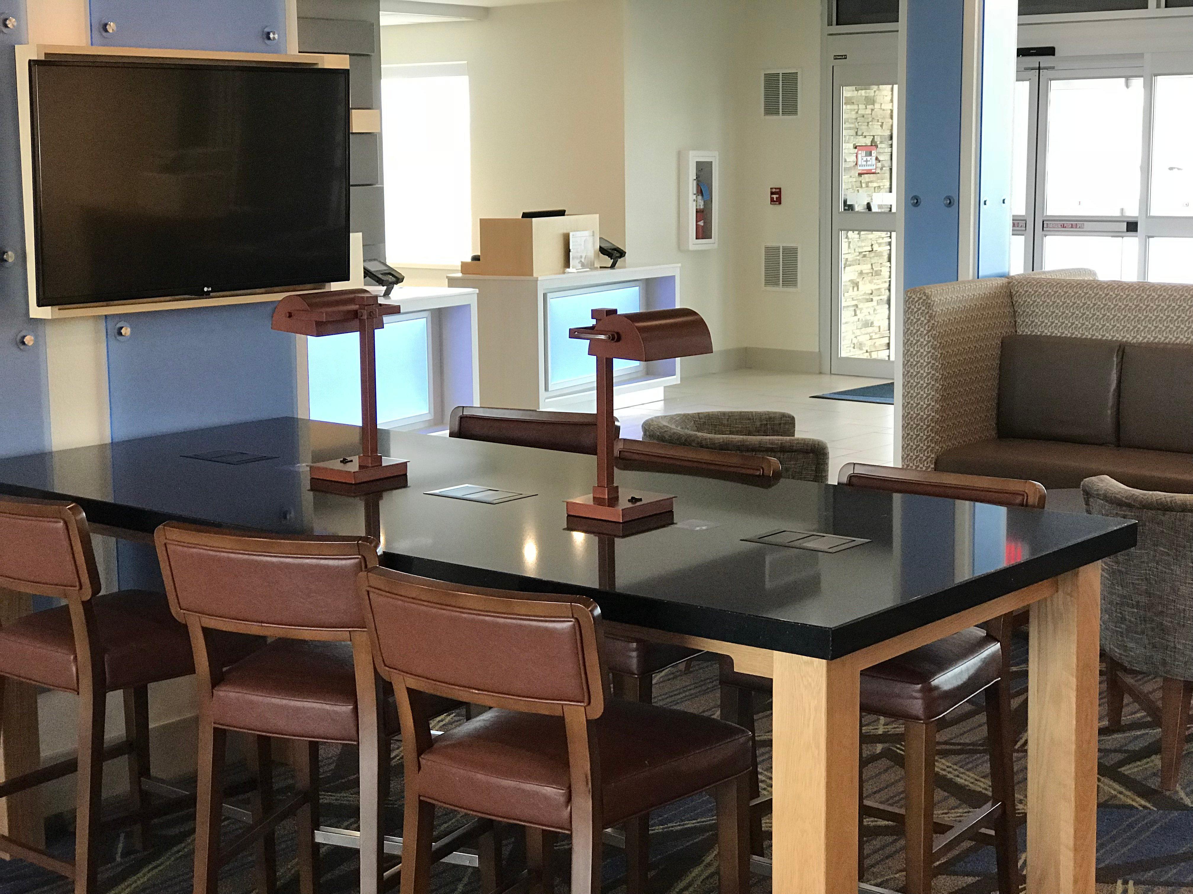 Holiday Inn Express & Suites - Hannibal - Medical Center Buitenkant foto